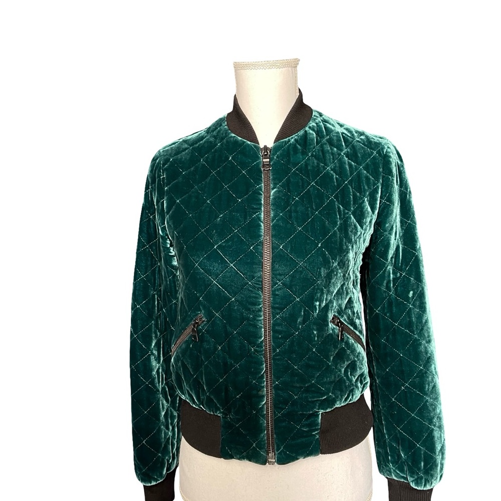 Alice + Olivia Emerald Green Velvet Quilted Bomber Jacket – Size XS